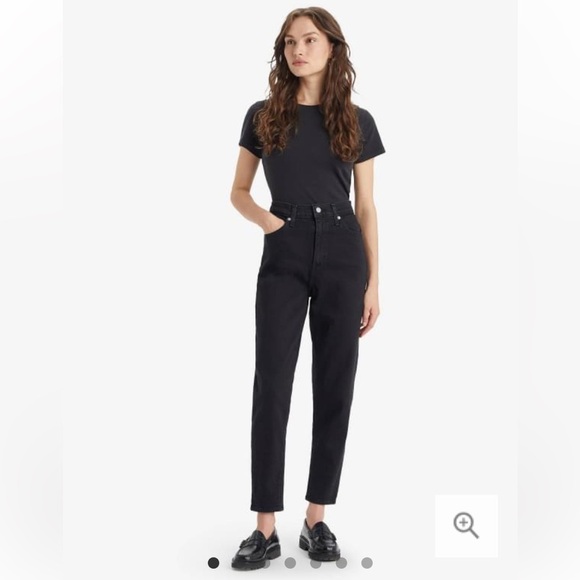Levi's High Waisted Mom Flash Black Jeans Size 27, 24L  Petite. - Picture 1 of 15